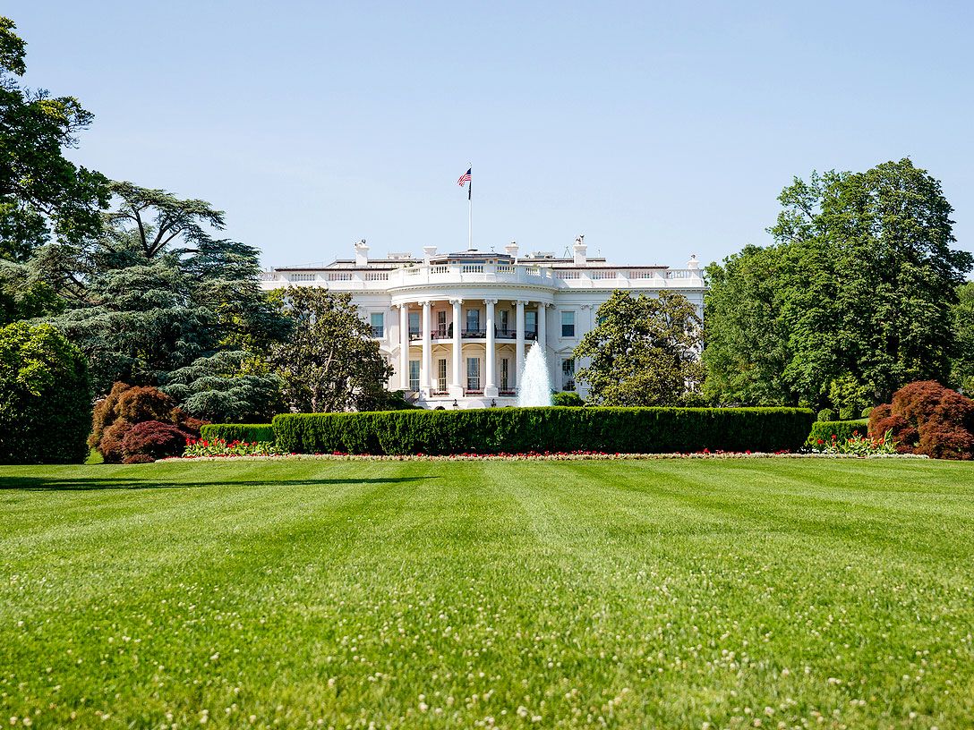View of White House and front lawn in Washington, D.C.