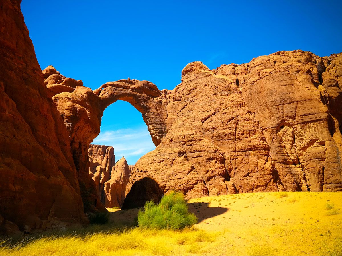 Aloba Arch in desert landscape of Chad