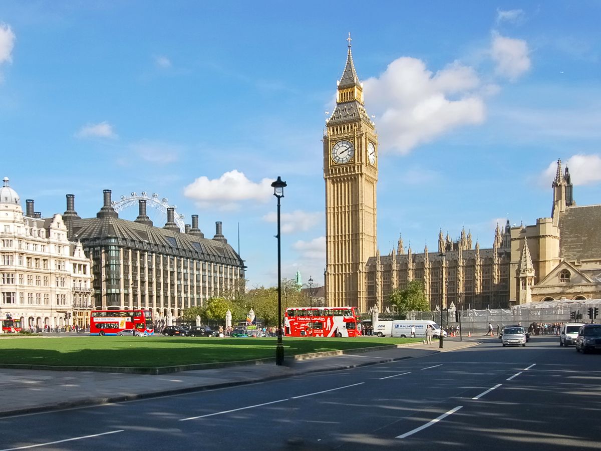 Big Ben and Houses of Parliament today