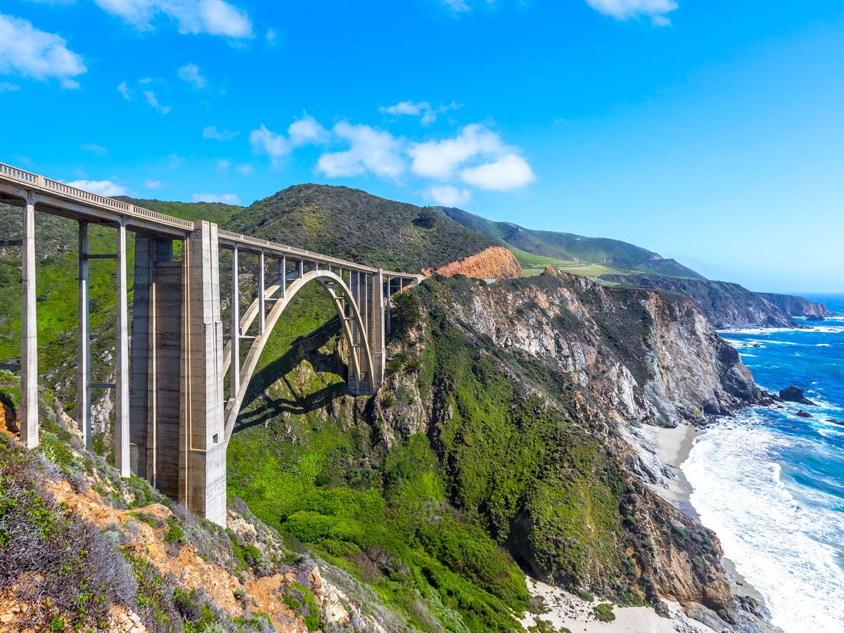 Bixby Creek Bridge along Big Sur coastline in California