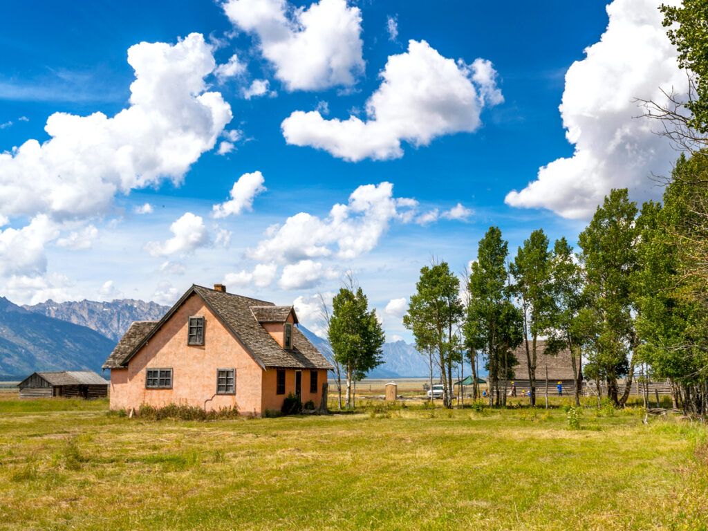 House in rural area of Wyoming with view of mountains