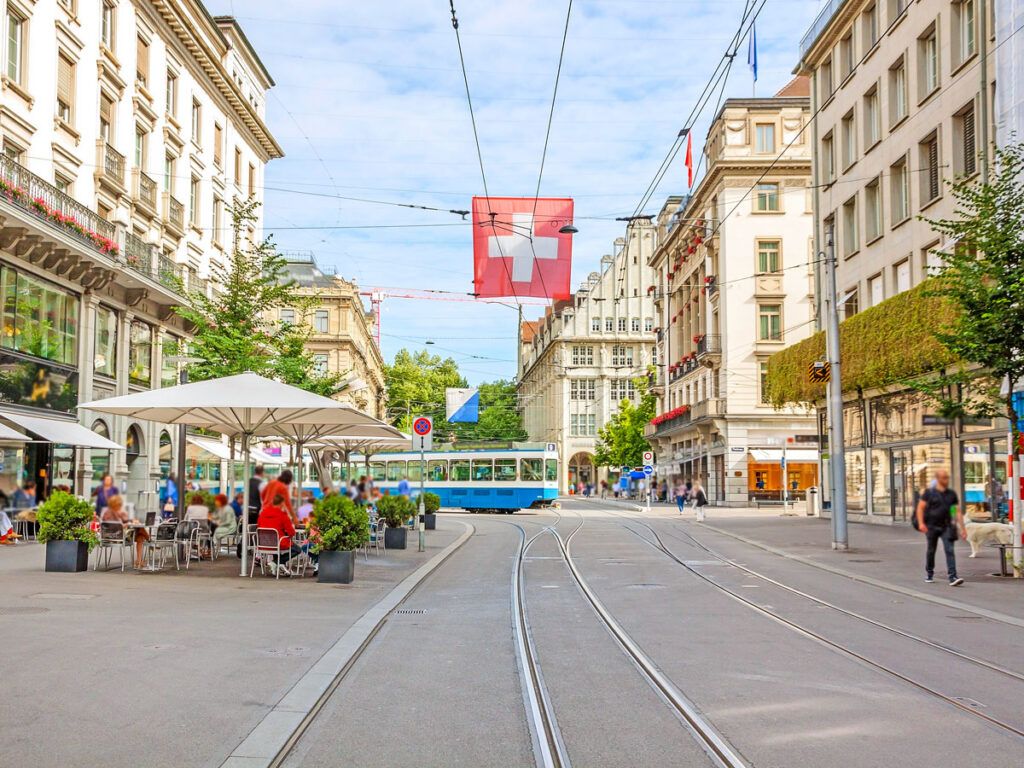 Tram on Zurich shopping street