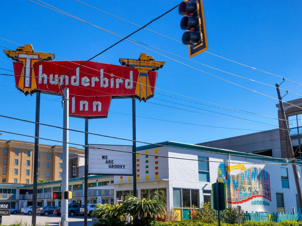 Sign and exterior of Thunderbird Inn in Savannah, Georgia
