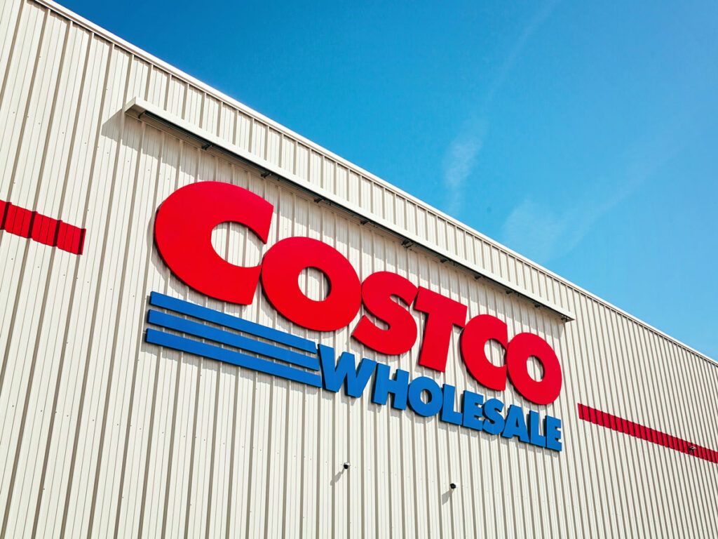 Costo storefront